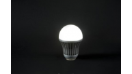 Cata 7W Şarjlı Led Ampul E27 Duylu CT-4229 Beyaz Işık